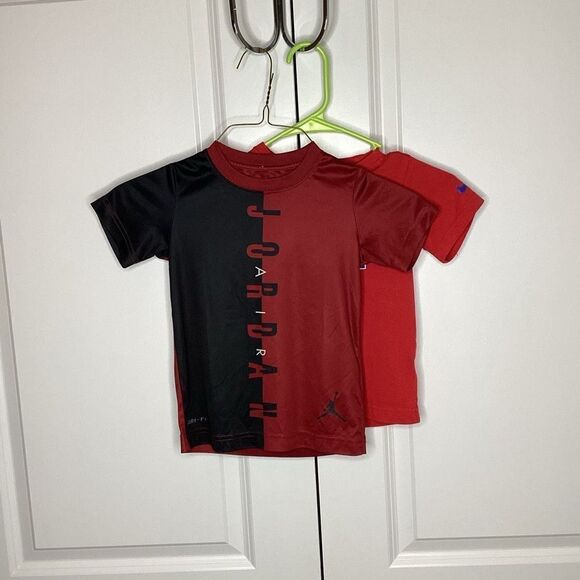 Boys Lot‎ of 2 tee shirts, Jordan Jumpman and Nike small short sleeved - Picture 2 of 6